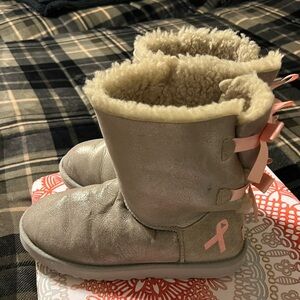 UGG Breast Cancer Metallic silver boots